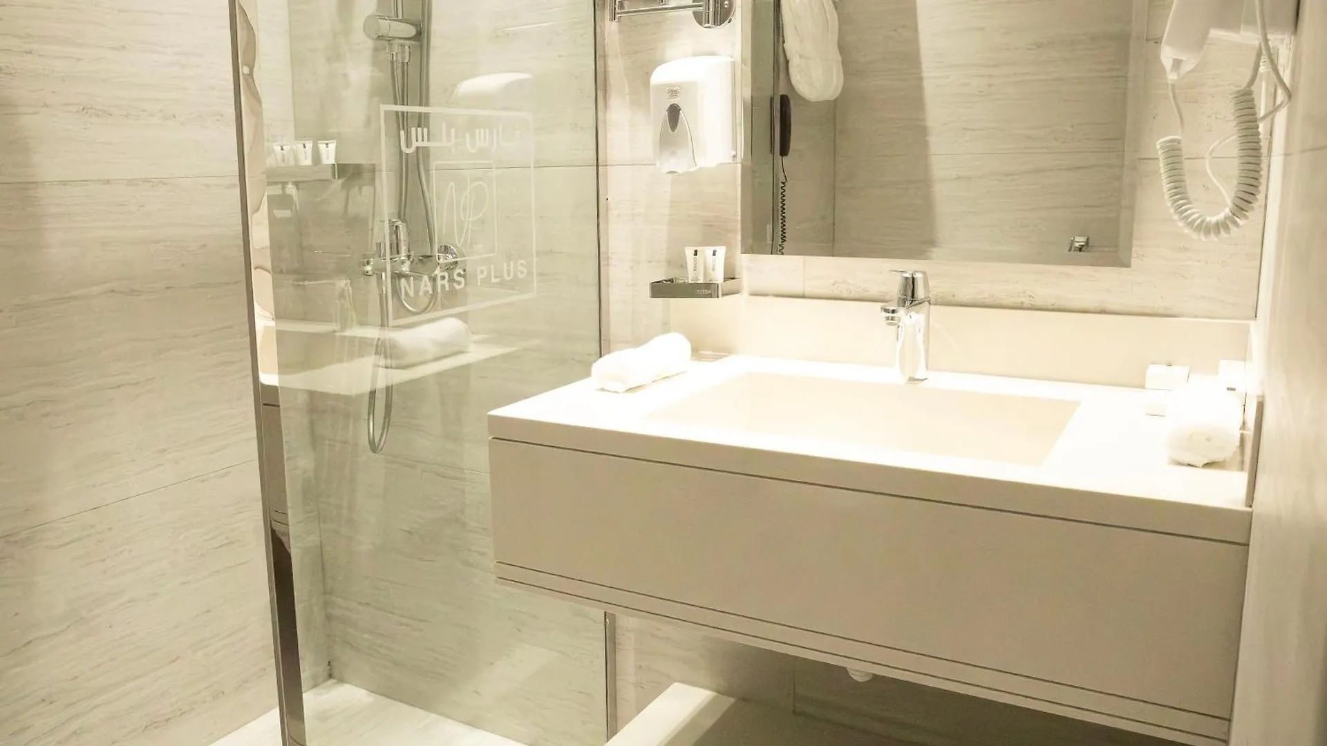 Nars Plus Al Naeem Hotel Jeddah